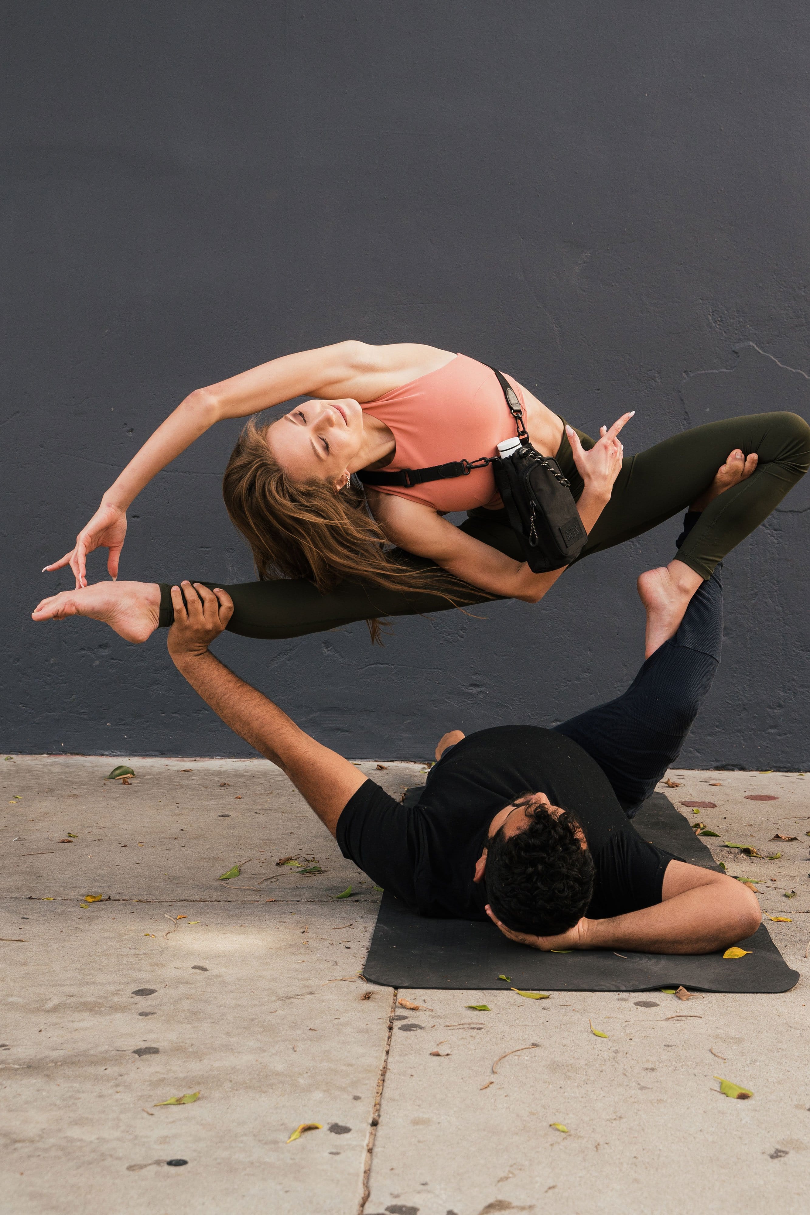 Water Bottle Sling Black Front Yoga Models