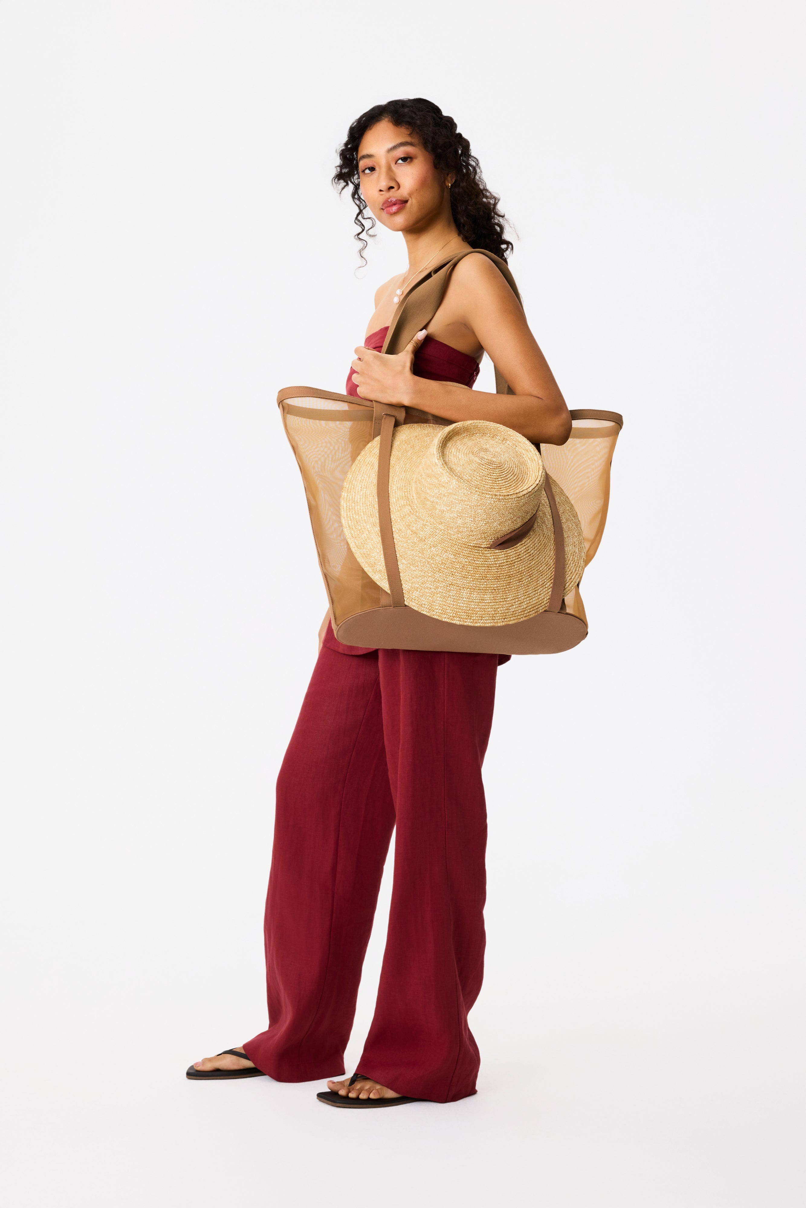 Resale The Mesh Beach Tote in Camel