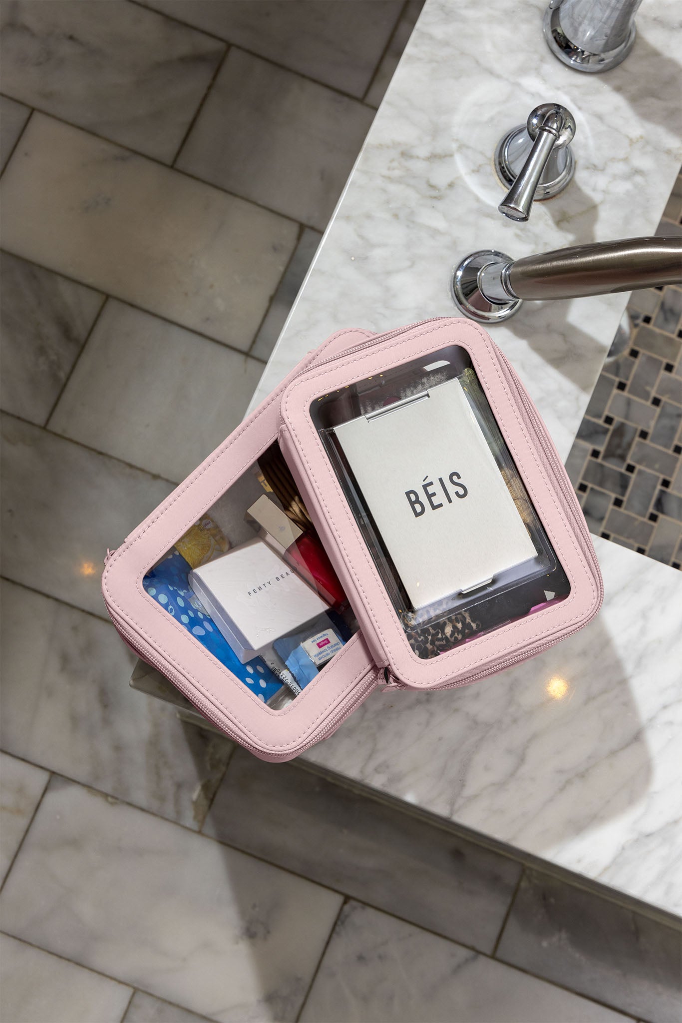 Resale The In Flight Cosmetic Set in Atlas Pink