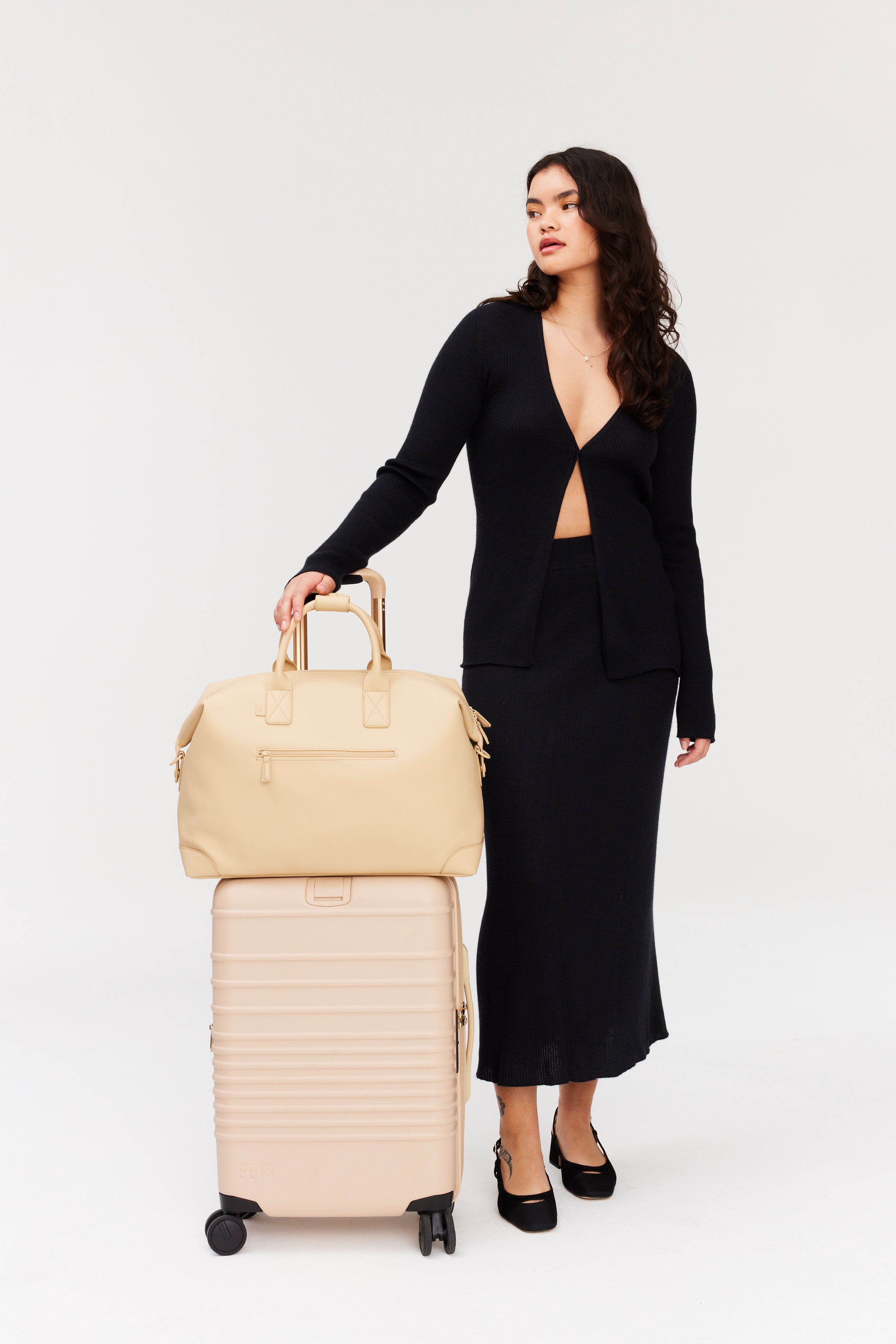 Resale The Premium Duffle in Beige