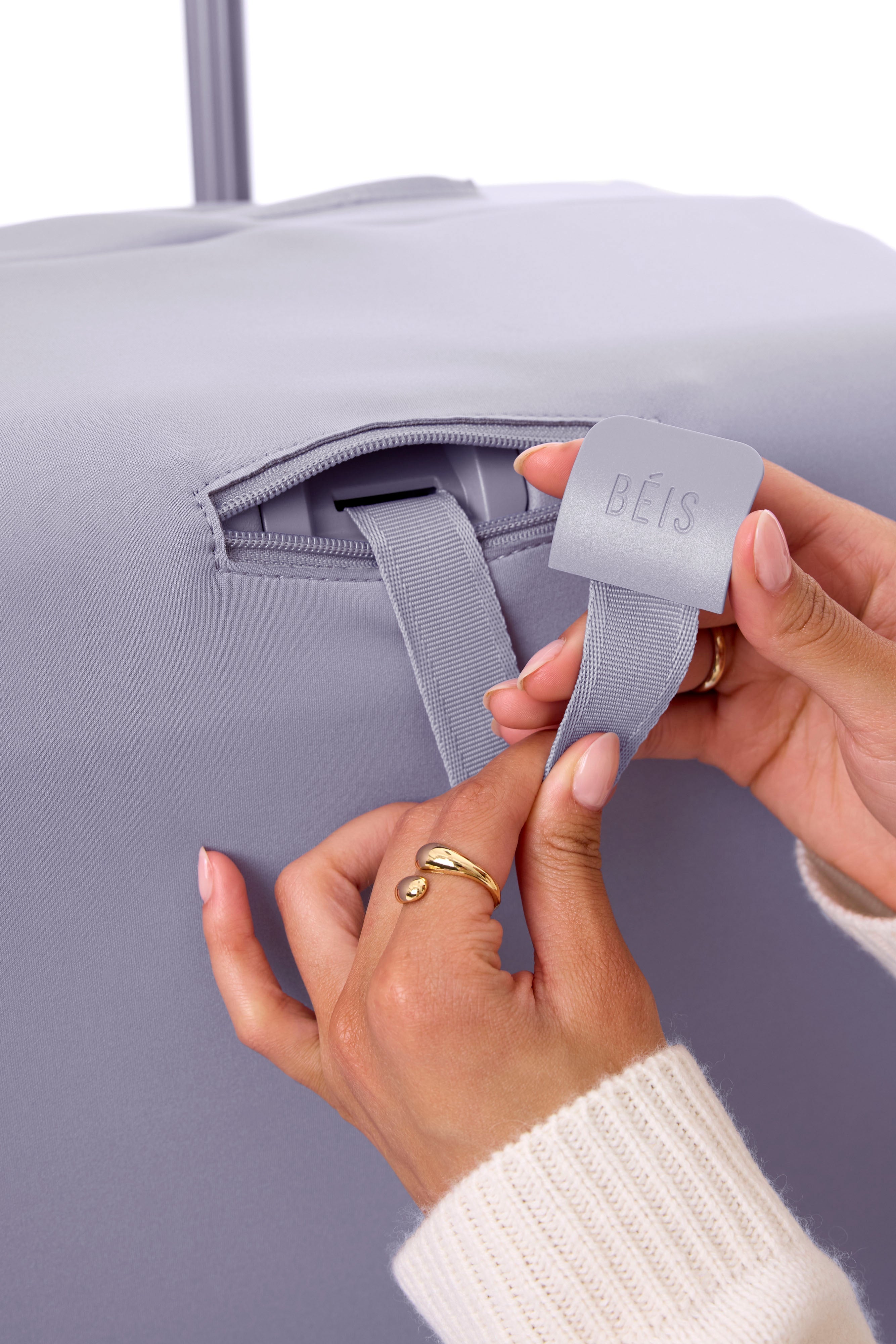 Resale The Large Check-In Luggage Cover in Lavender