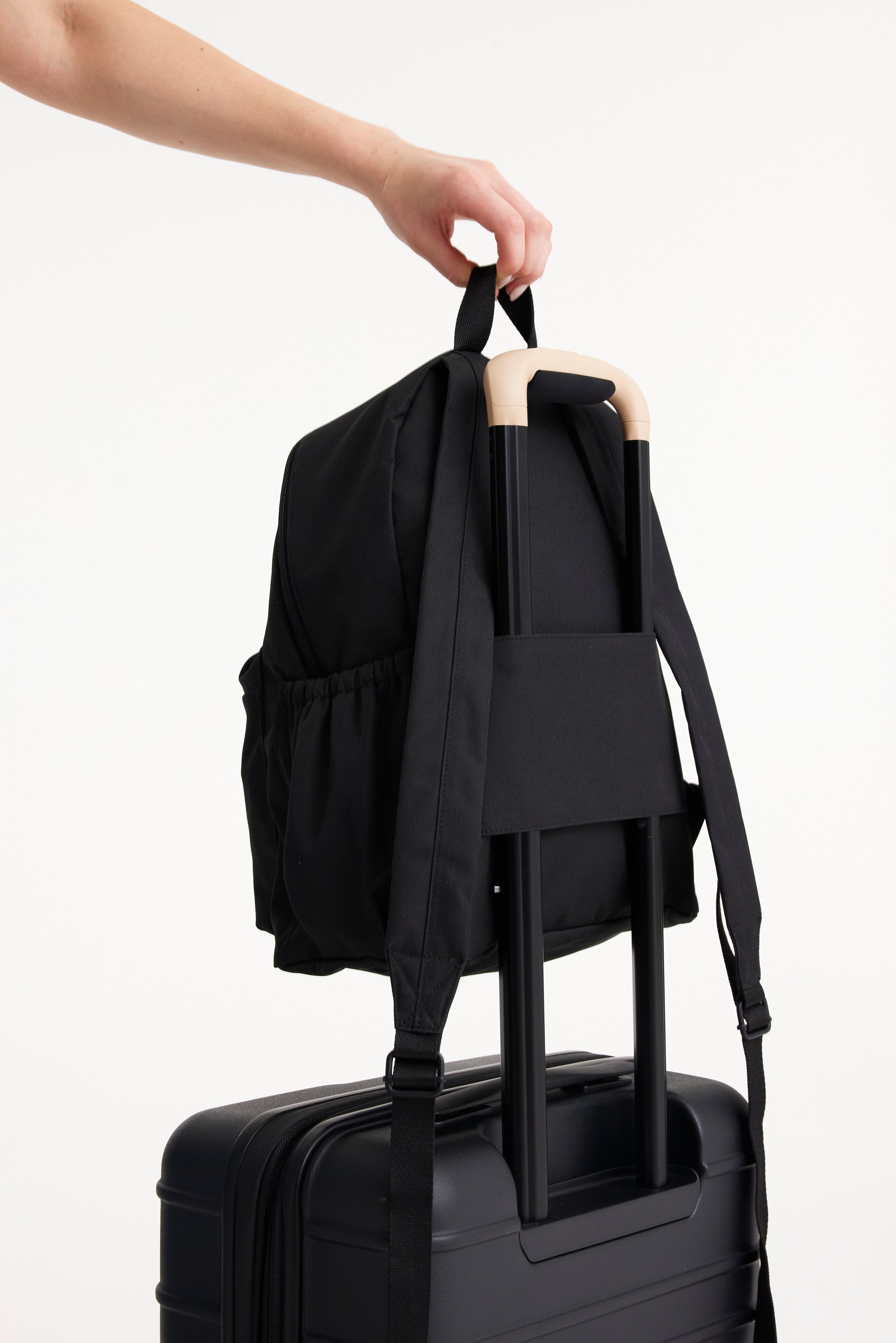 The BÉISics Backpack in Black